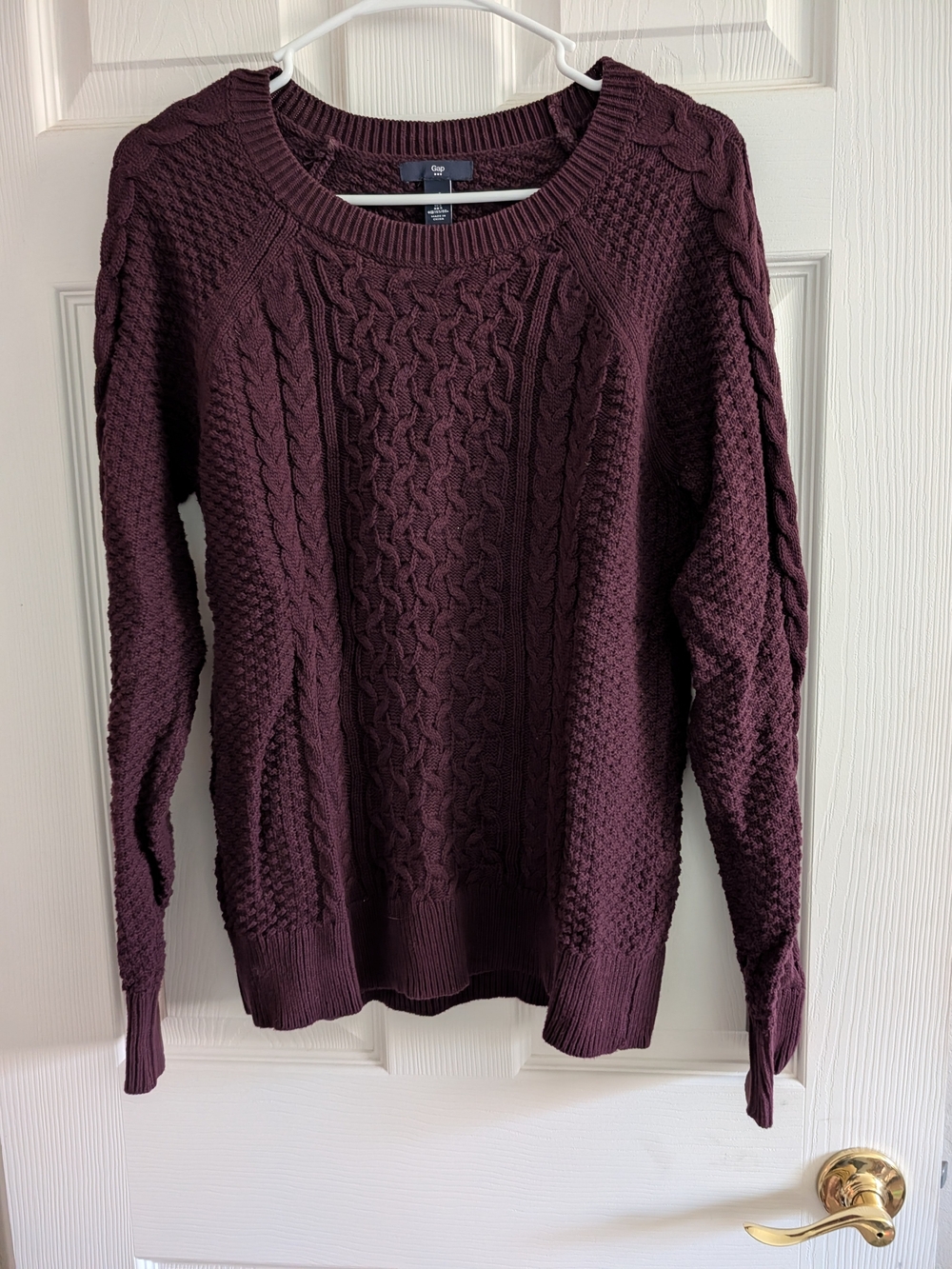 GAP Cable Knit Crewneck Sweater - Burgundy
